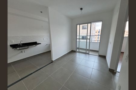 Sala de apartamento para alugar com 2 quartos, 62m² em Recreio dos Bandeirantes, Rio de Janeiro