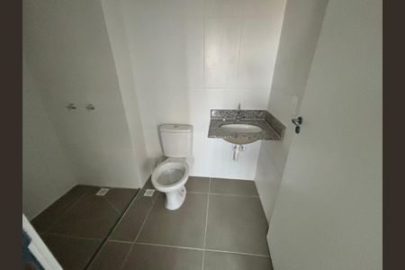 Apartamento para alugar com 62m², 2 quartos e 1 vaga Apartamento para alugar com 62m², 2 quartos e 1 vagaBanheiro