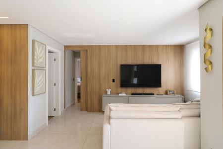 Apartamento à venda com 84m², 2 quartos e 2 vagasSala