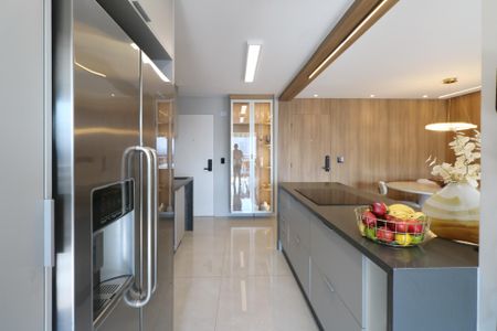 Apartamento à venda com 84m², 2 quartos e 2 vagasCozinha