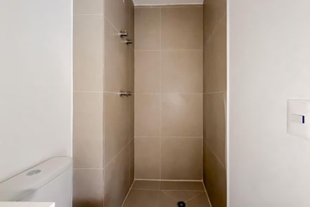 Apartamento à venda com 66m², 2 quartos e 1 vagaBanheiro Social