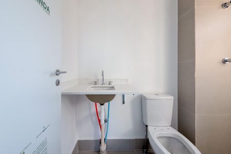 Apartamento à venda com 66m², 2 quartos e 1 vagaBanheiro da Suíte