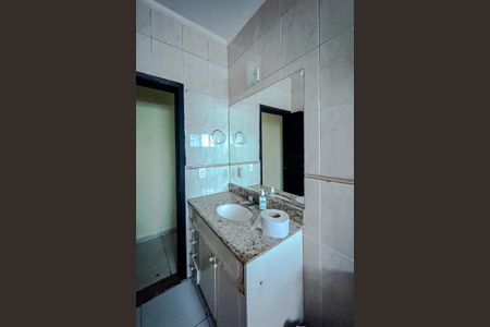 Casa para alugar com 144m², 3 quartos e 2 vagasBanheiro