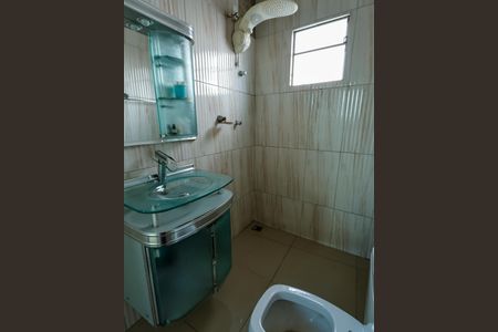 Banheiro da Suíte de casa para alugar com 3 quartos, 109m² em Goiânia, Belo Horizonte