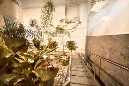 Apartamento para alugar com 85m², 2 quartos e sem vagaÁrea comum