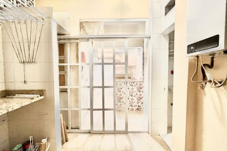 Apartamento para alugar com 85m², 2 quartos e sem vagaÁrea de Serviço