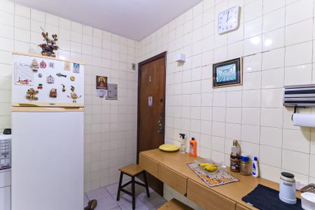Apartamento à venda com 82m², 2 quartos e 1 vagaCozinha