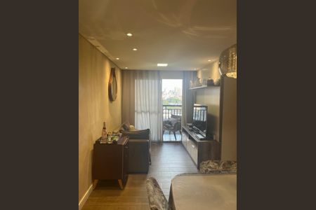 Sala de apartamento à venda com 3 quartos, 69m² em Vila Metalúrgica, Santo André