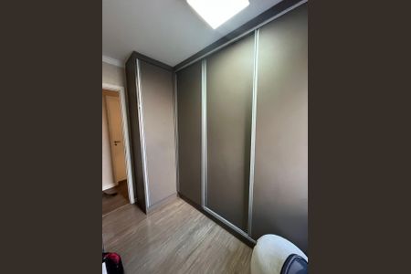 Quarto de apartamento à venda com 3 quartos, 69m² em Vila Metalúrgica, Santo André