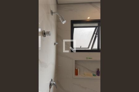 Casa à venda com 330m², 3 quartos e 4 vagas Casa à venda com 330m², 3 quartos e 4 vagasBanheiro