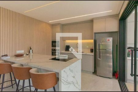 Casa à venda com 330m², 3 quartos e 4 vagas Casa à venda com 330m², 3 quartos e 4 vagasCozinha