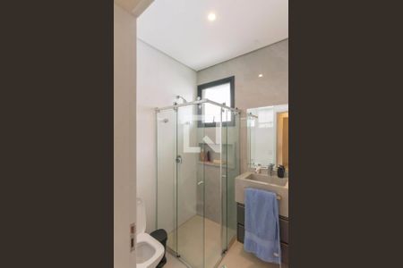 Casa à venda com 330m², 3 quartos e 4 vagas Casa à venda com 330m², 3 quartos e 4 vagasBanheiro