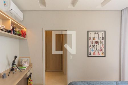 Casa à venda com 330m², 3 quartos e 4 vagas Casa à venda com 330m², 3 quartos e 4 vagasQuarto