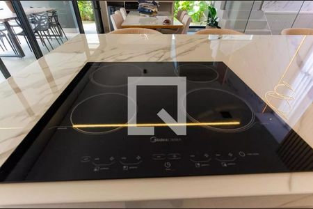 Casa à venda com 330m², 3 quartos e 4 vagas Casa à venda com 330m², 3 quartos e 4 vagasCozinha