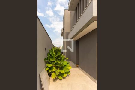 Casa à venda com 330m², 3 quartos e 4 vagas