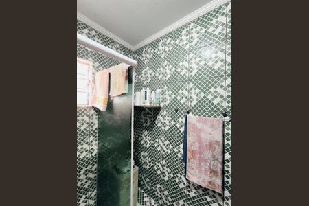 Casa à venda com 160m², 3 quartos e 2 vagas Casa à venda com 160m², 3 quartos e 2 vagasBanheiro 1