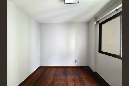 Apartamento à venda com 161m², 3 quartos e 2 vagasQuarto 3