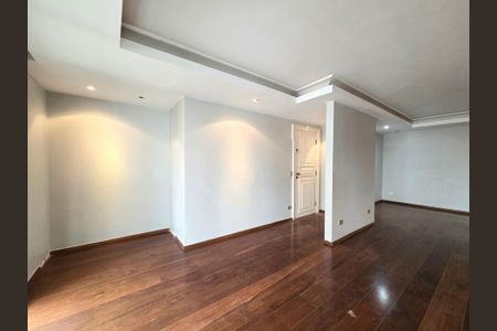 Apartamento à venda com 161m², 3 quartos e 2 vagasSala