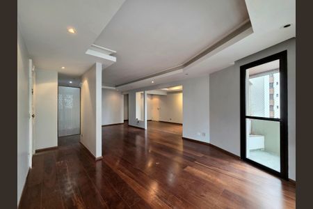 Apartamento à venda com 161m², 3 quartos e 2 vagasSala