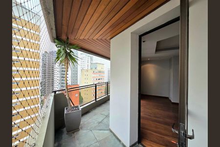 Apartamento à venda com 161m², 3 quartos e 2 vagasVaranda da Sala