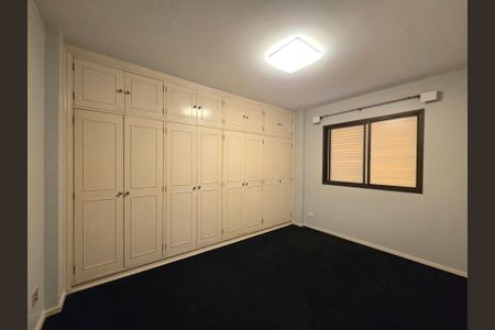 Apartamento à venda com 161m², 3 quartos e 2 vagasSuíte 2