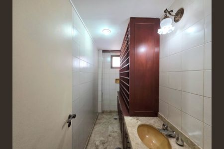 Apartamento à venda com 161m², 3 quartos e 2 vagasBanheiro Social