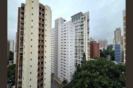 Apartamento à venda com 161m², 3 quartos e 2 vagasVista da Suíte 1
