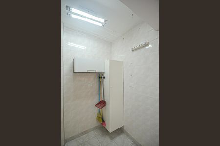 Apartamento para alugar com 61m², 2 quartos e 1 vagaÁrea de Serviço