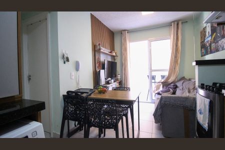 Sala/Cozinha de apartamento para alugar com 2 quartos, 34m² em Vila Ema, São Paulo