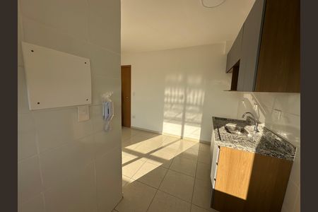 Apartamento para alugar com 45m², 2 quartos e 1 vagaCozinha e Área de serviço