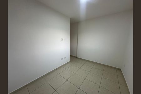 Quarto 1 de apartamento para alugar com 2 quartos, 45m² em Parque Sao Vicente, São Vicente