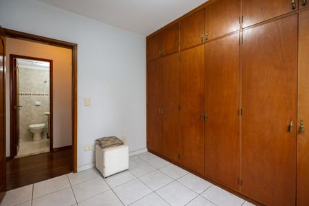 Apartamento à venda com 192m², 4 quartos e 4 vagasQuarto 4