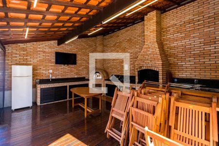 Apartamento à venda com 192m², 4 quartos e 4 vagasÁrea comum - Churrasqueira