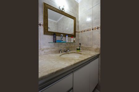 Apartamento à venda com 192m², 4 quartos e 4 vagasBanheiro da Suíte