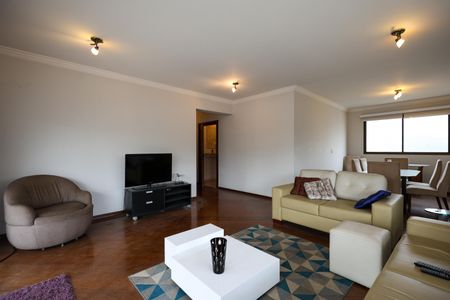 Apartamento à venda com 192m², 4 quartos e 4 vagasSala