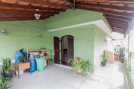 Casa à venda com 150m², 2 quartos e 2 vagasQuarto 1 - Terraço
