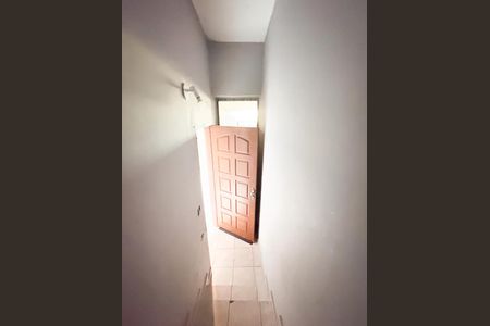 Casa para alugar com 4 quartos, 130m² em Jardim Vera Cruz(Zona Leste), São Paulo