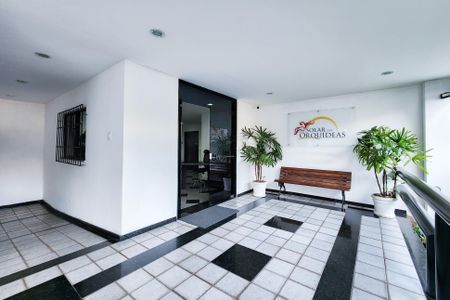 Apartamento à venda com 90m², 3 quartos e 1 vaga Apartamento à venda com 90m², 3 quartos e 1 vagaÁrea Comum