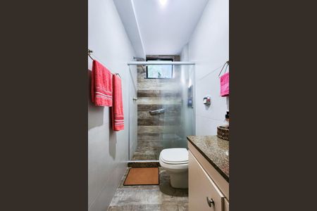 Apartamento à venda com 90m², 3 quartos e 1 vaga Apartamento à venda com 90m², 3 quartos e 1 vagaBanheiro Social