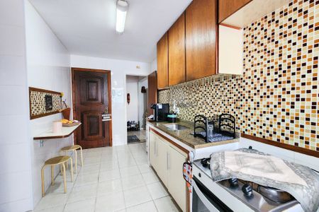 Apartamento à venda com 90m², 3 quartos e 1 vagaCozinha 