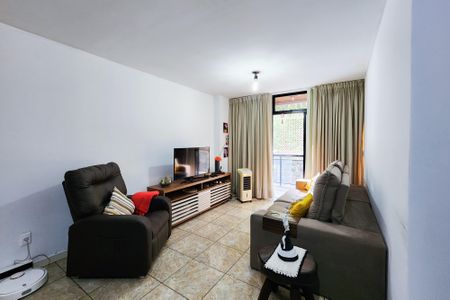 Apartamento à venda com 90m², 3 quartos e 1 vaga Apartamento à venda com 90m², 3 quartos e 1 vagaSala