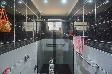 Apartamento à venda com 60m², 2 quartos e 1 vaga Apartamento à venda com 60m², 2 quartos e 1 vagaBanheiro