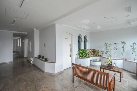 Apartamento à venda com 60m², 2 quartos e 1 vaga Apartamento à venda com 60m², 2 quartos e 1 vagaHall de entrada