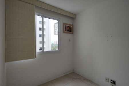 Apartamento à venda com 69m², 2 quartos e 1 vagaQuarto 2 - Armários