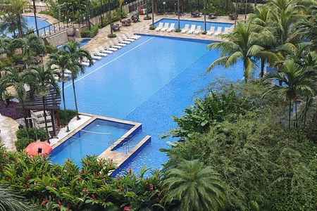 Apartamento à venda com 69m², 2 quartos e 1 vagaÁrea comum - Piscina