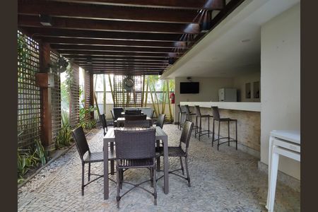 Apartamento à venda com 69m², 2 quartos e 1 vagaÁrea comum - Churrasqueira