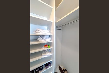 Apartamento para alugar com 360m², 5 quartos e 4 vagasCloset