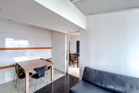 Apartamento para alugar com 360m², 5 quartos e 4 vagasCozinha