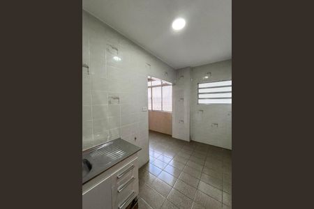 Apartamento para alugar com 90m², 2 quartos e sem vagaCozinha