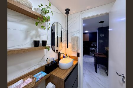 Apartamento à venda com 34m², 2 quartos e sem vaga Apartamento à venda com 34m², 2 quartos e sem vagaBanheiro